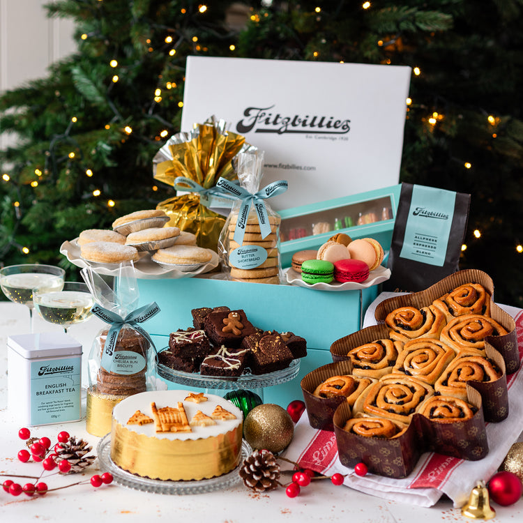 Christmas gift hamper with Chelsea bun Christmas tree