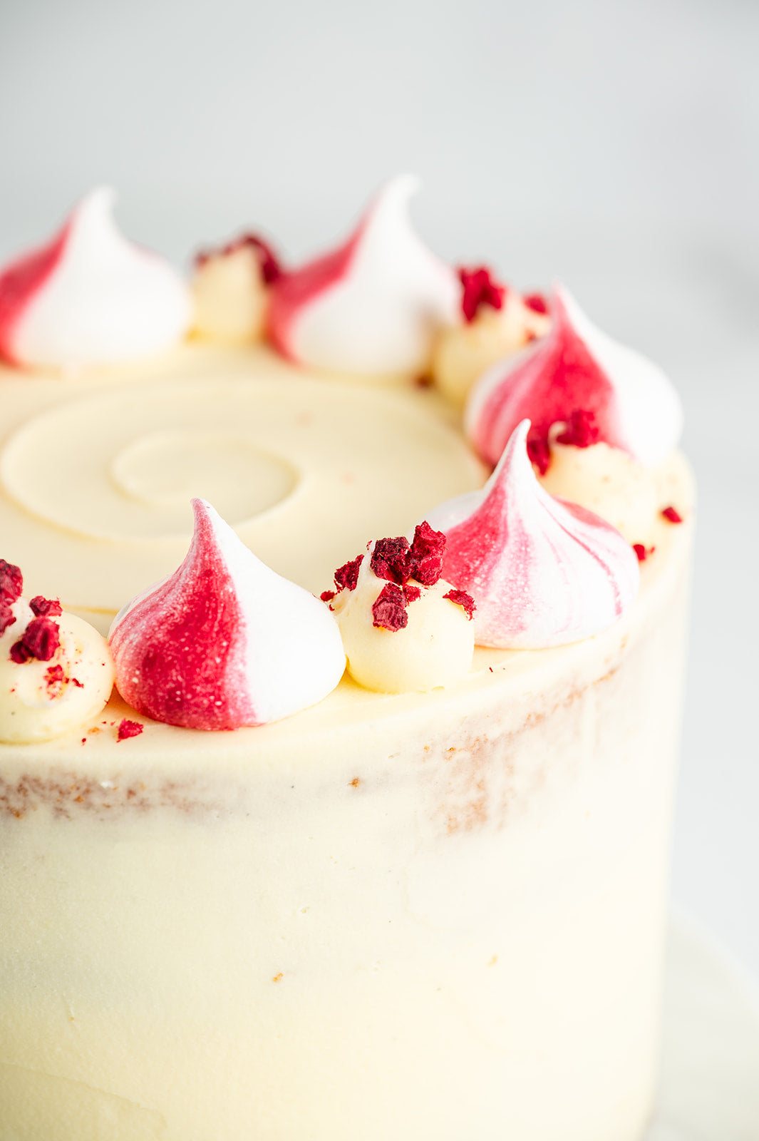 Vanilla & Raspberry Cake