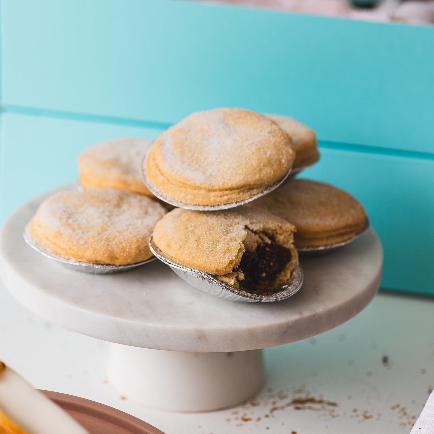Mince Pies & Macarons